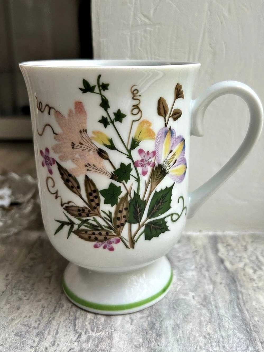 ✨Vintage✨| Takahashi | Japanese | Floral | Pedestal Mug | Botanical | MCM